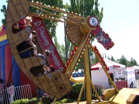 Rent the Pirates Revenge Carnival Ride